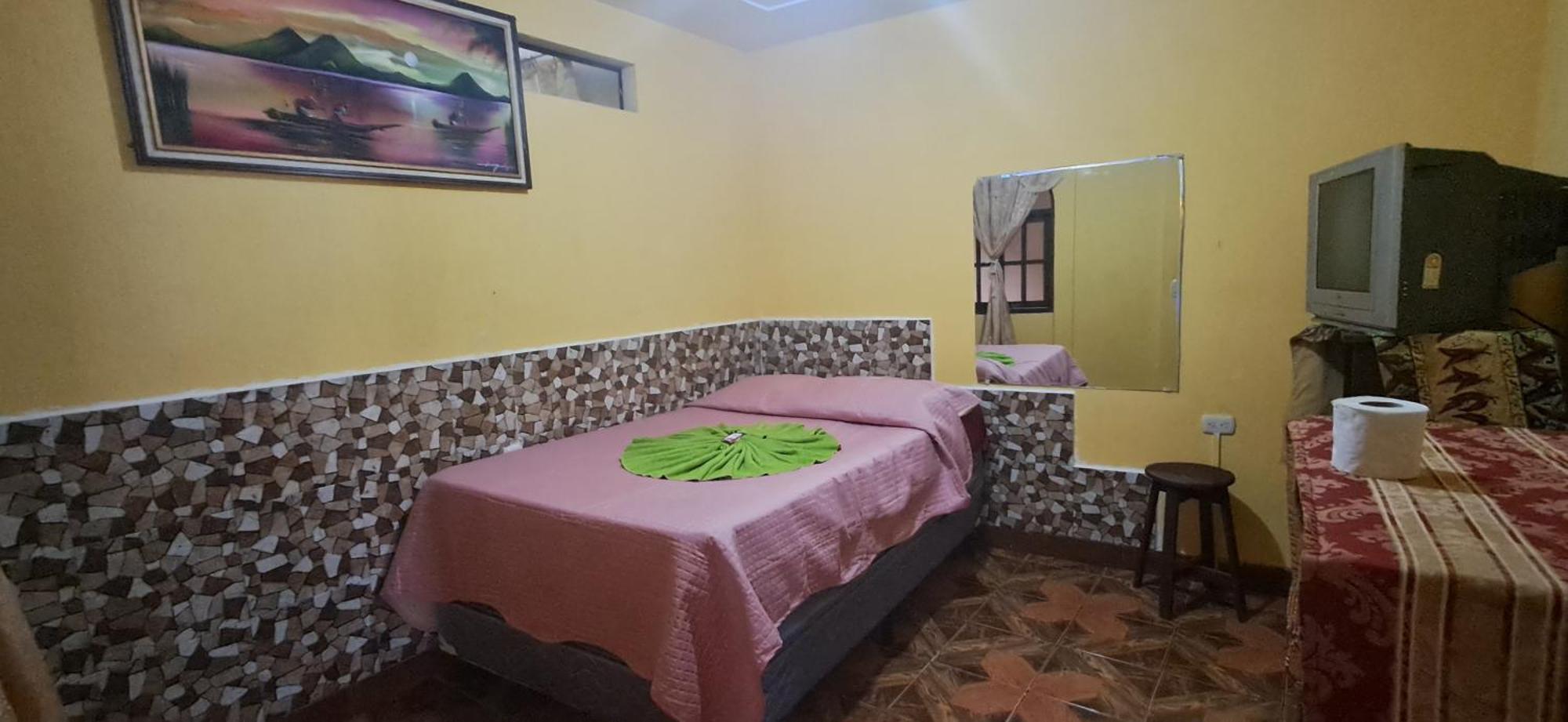 Hospedaje Gonzalez San Pedro La Laguna Luaran gambar