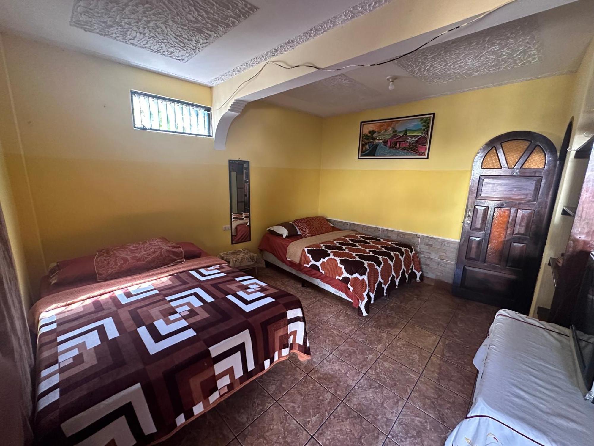 Hospedaje Gonzalez San Pedro La Laguna Luaran gambar